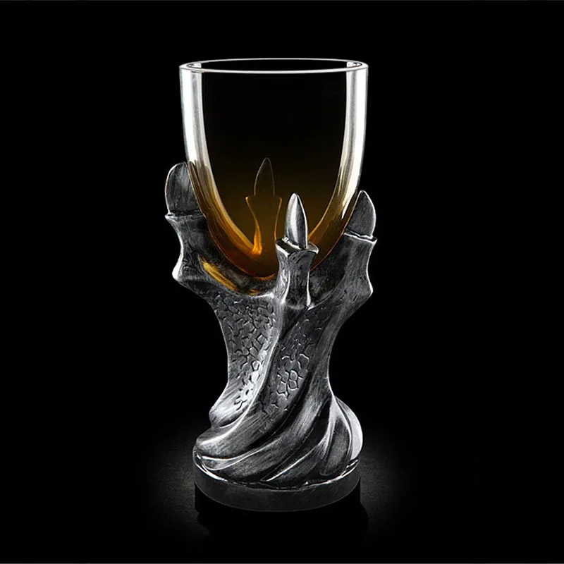 

Game of Thrones 3D Dragon Claw Mug Goblet Creative Glass Shot Cup Beer Wine Juice Gothic Cups Drinking Halloween Bar Gifts
