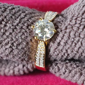 

1Ct 6.5MM D-E Moissanite Diamond Ring Test Positive as Real Diamond 925 Sterling Silver Ring YELLOW Gold Color