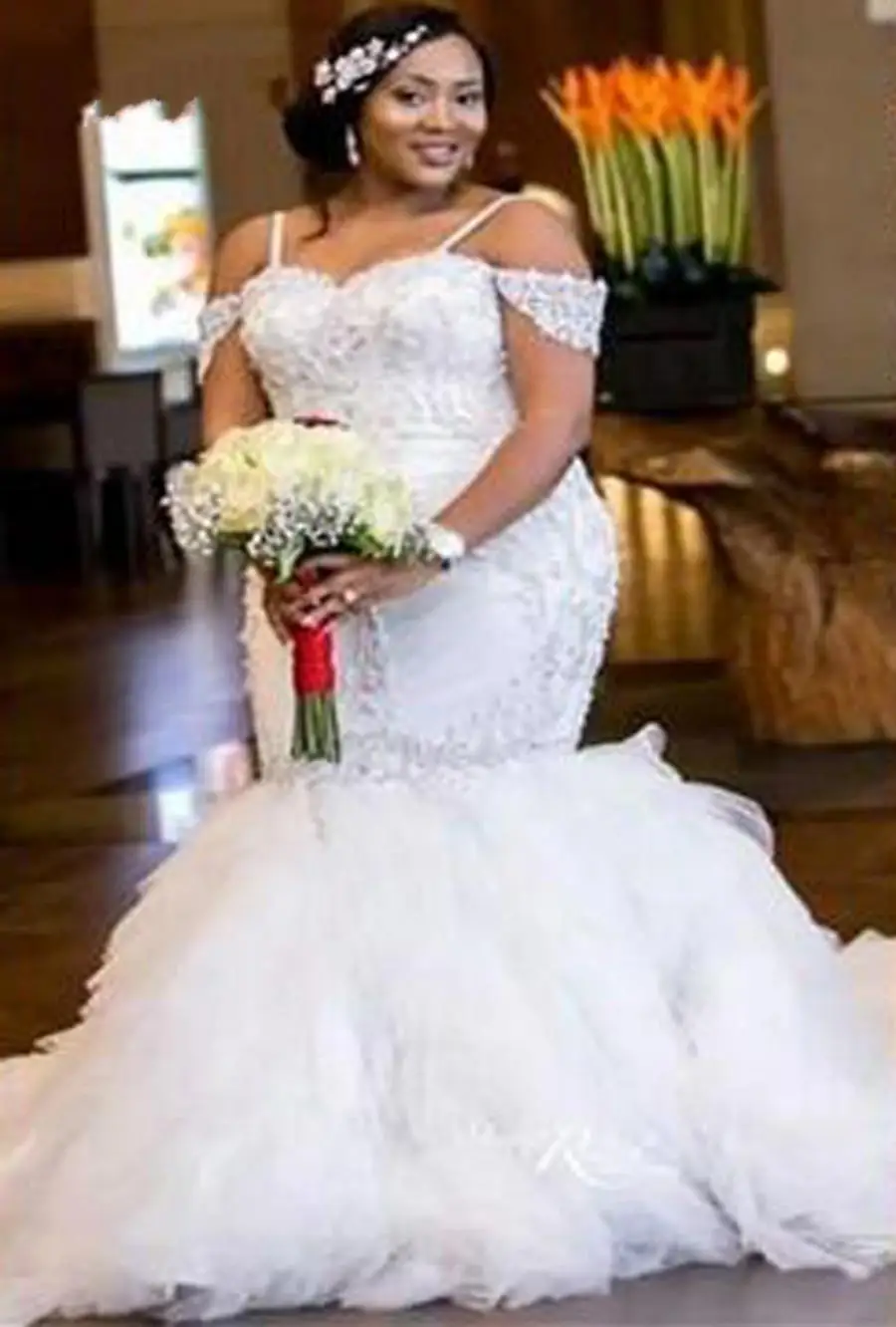 Afrikaanse Sequin Lace Vintage Mermaid Trouwjurken 2020 Lange Trein Bladerdeeg Rok Crystal Kralen Plus Size Bruidsjurk