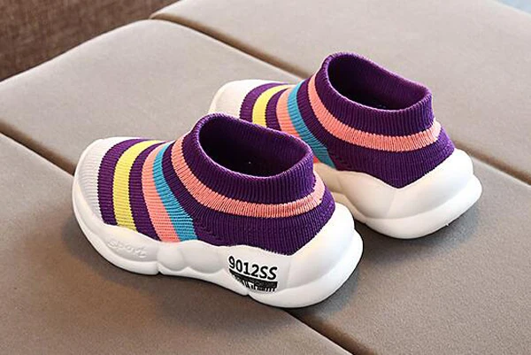 Детская теннисная обувь, кроссовки для девочек, радужная обувь, Flyknit, детская обувь, полосатые чулки для малышей