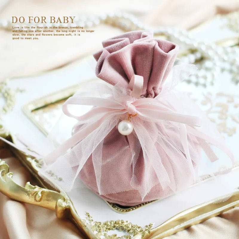 10585010229_1586562650