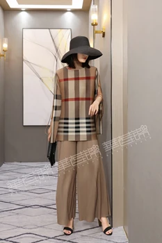 

HOT SELLING Miyake fold turtleneck long sleeve lattice print T-shiet +fold Wide leg pants set IN STOCK