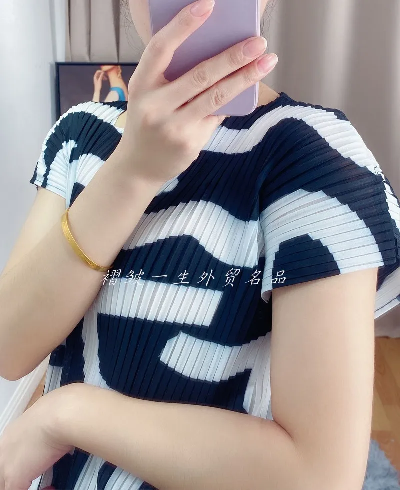 2020 summer new printed women's T-shirt Miyak fold