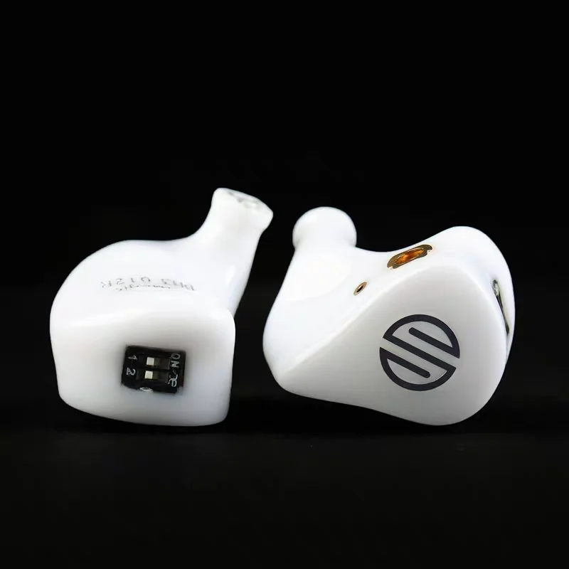 Ivory white BGVP DH3 1DD+ 2BA hatibrido тройной драйвер в ухо Hifi Muic DJ monitores с кабелем desmontable MMCX аурикулярная аудиосистема - Цвет: Ivory white