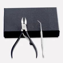 В настоящее время доступны оптом из нержавеющей стали маникюрный набор из двух частей сочетание оборудования изогнутые плоскогубцы для носоупоров отделка толстая твердая Na