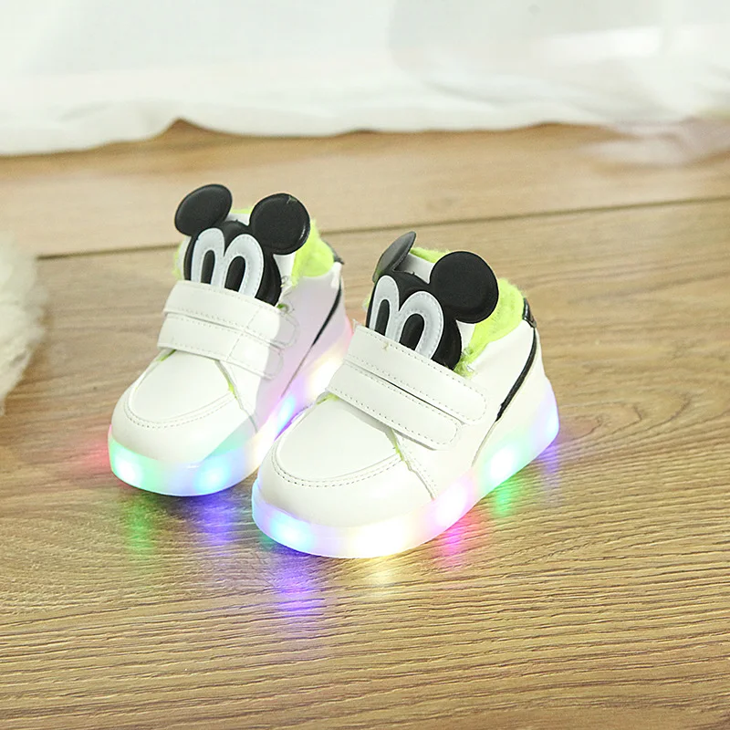Светодиодный светильник для маленьких мальчиков и девочек от 1 до 5 лет Детские модные ботинки детская повседневная спортивная обувь светящиеся кроссовки
