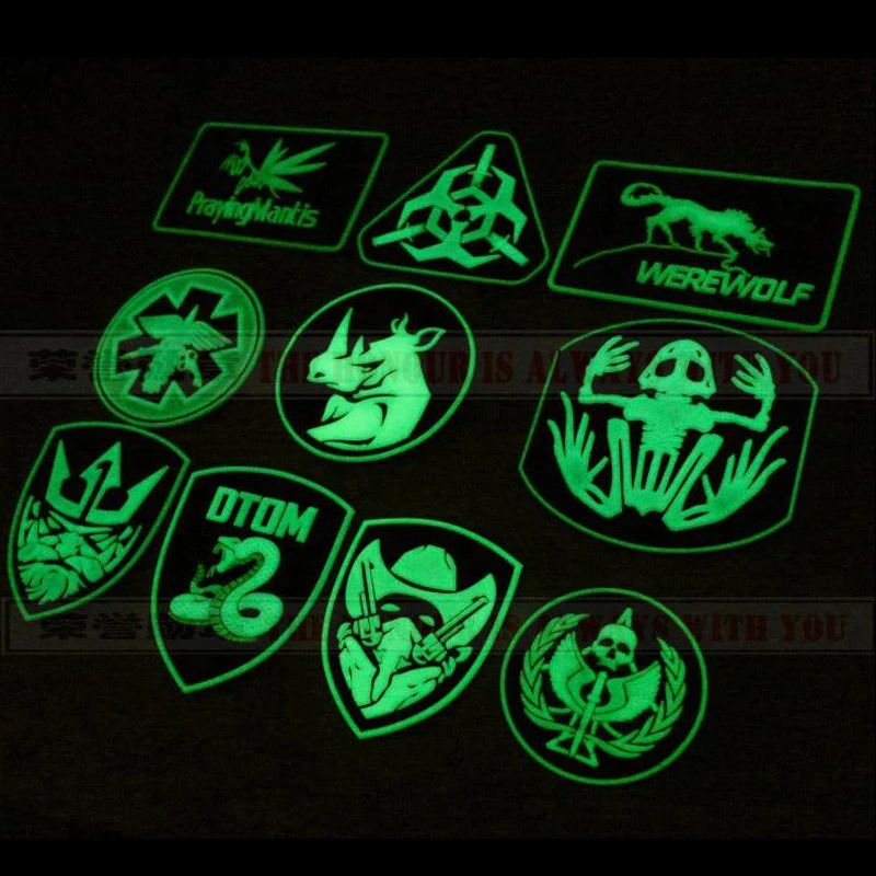 Parches luminosos de PVC para francotirador, brazalete de silicona suave, brillo nocturno, posición de puntería, gancho y bucle, pegatinas militares, bricolaje