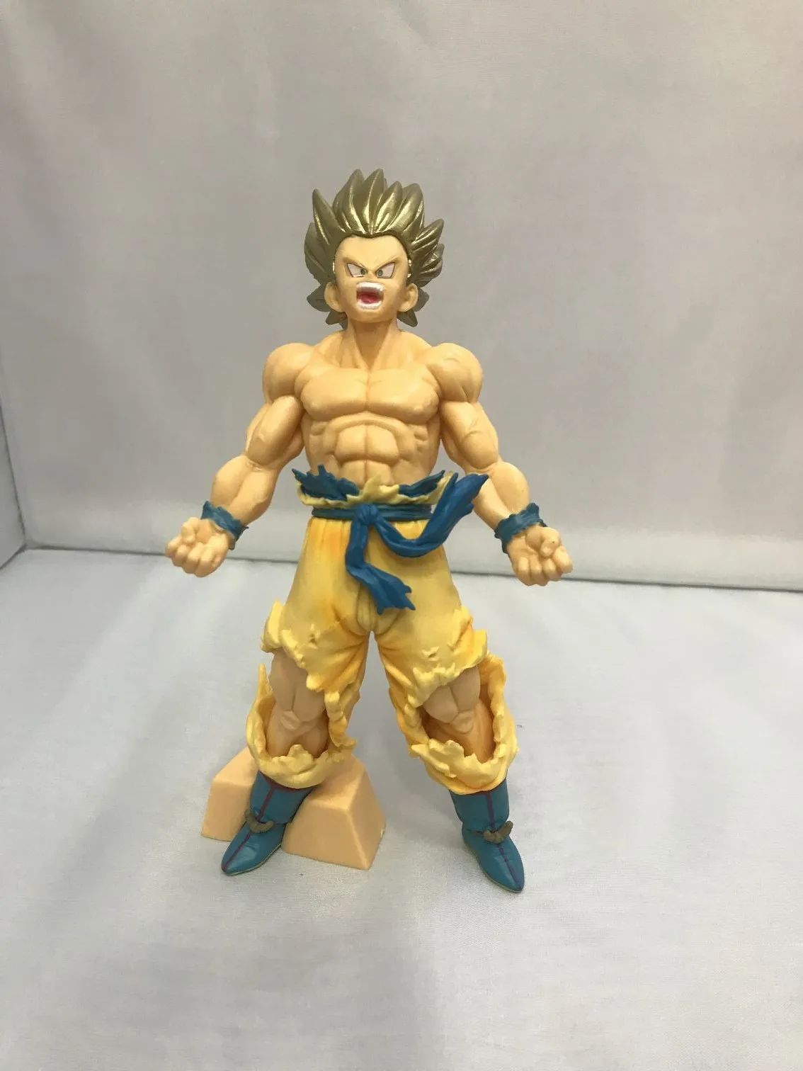 Аниме Dragon Ball Супер Saiyan для крови супер блонд Гоку взрывоопасный газ в штучной упаковке гаражный комплект украшение модель