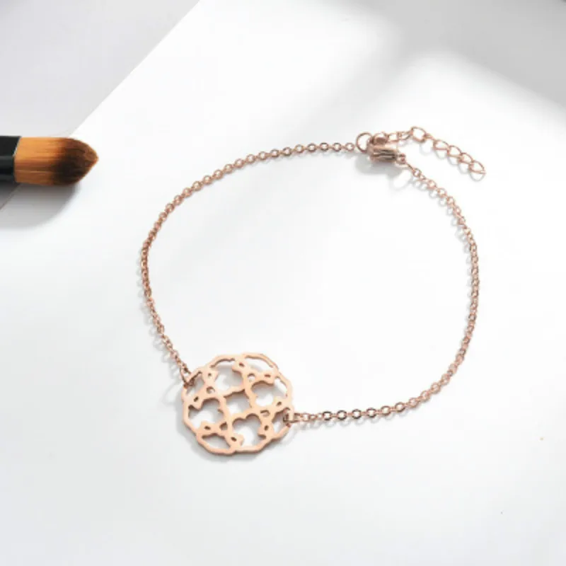 Rose Gold Титановая сталь медведь выдолбленный браслет никогда не выцветает из нержавеющей стали медвежьи продукт ювелирные изделия для женщин роскошный дизайн хорошее качество - Окраска металла: Rose Gold