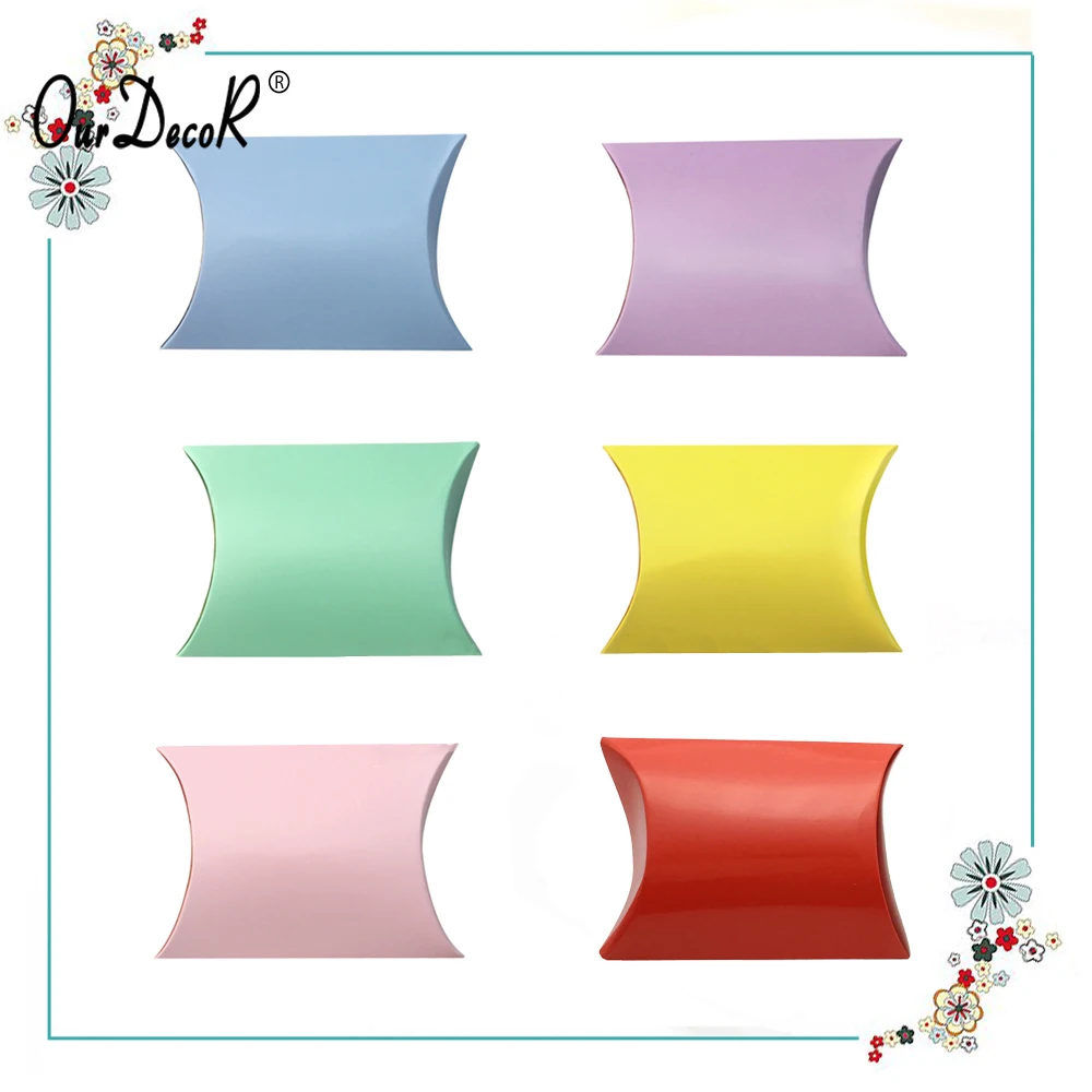 

100Pieces/lot Pillow Shape Candy Boxes Paper Wedding Favor Gift Box With Ribbon Party Supply 9 Colors Boites cadeaux