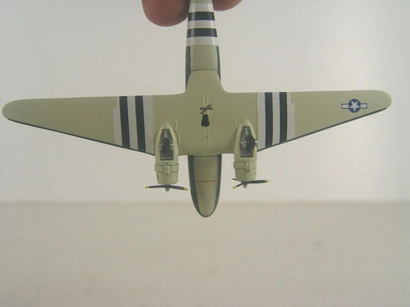 Эрпа ВВС США Дуглас C-47A Skytrain 84-й военный Перевозчик Sqd RAF ramsbery operation Neptune D-Day-75 1/200 литая модель