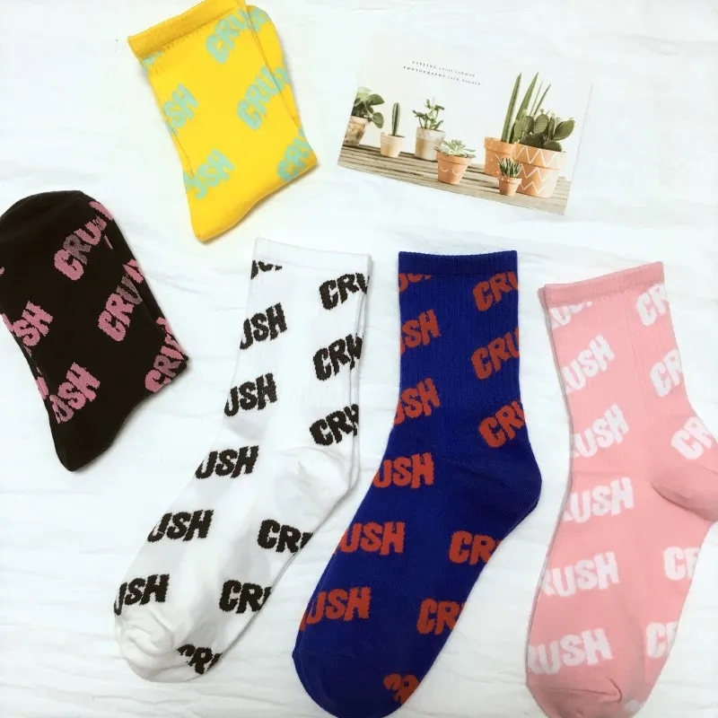 Корейские Харадзюку полны уличных носков японские кавайные носки средней длины