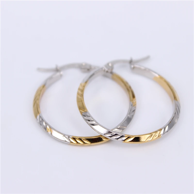 Ювелирные изделия из нержавеющей стали, модные простые новые изысканные маленькая серьга-кольцо золотого и серебряного цвета, круглые серьги для женщин, ювелирные изделия LH772