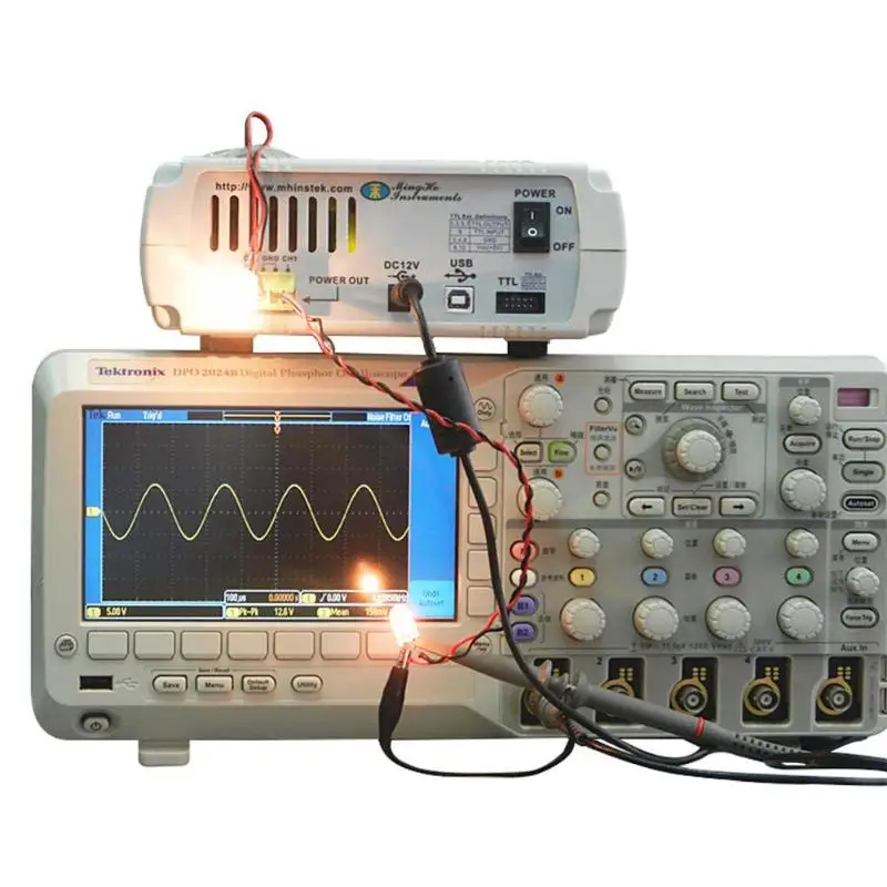 JDS6600 Series Digital Control Dual-Channel Frequency MeterDDS Function Signal Generator Arbitrary Sine Waveform Frequency Meter