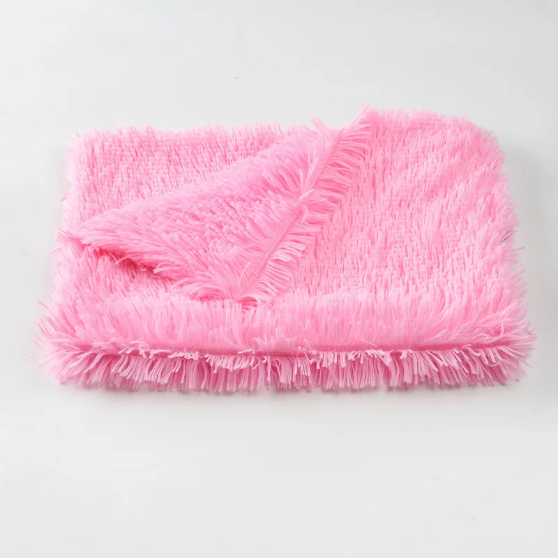 Long Plush Cat Dog Bed Mat Autumn Winter Puppy Pet Blankets Warm Soft Dog Sleeping Bed Sofa Cover Chihuahua Pug Pet Supplies - Цвет: Pink
