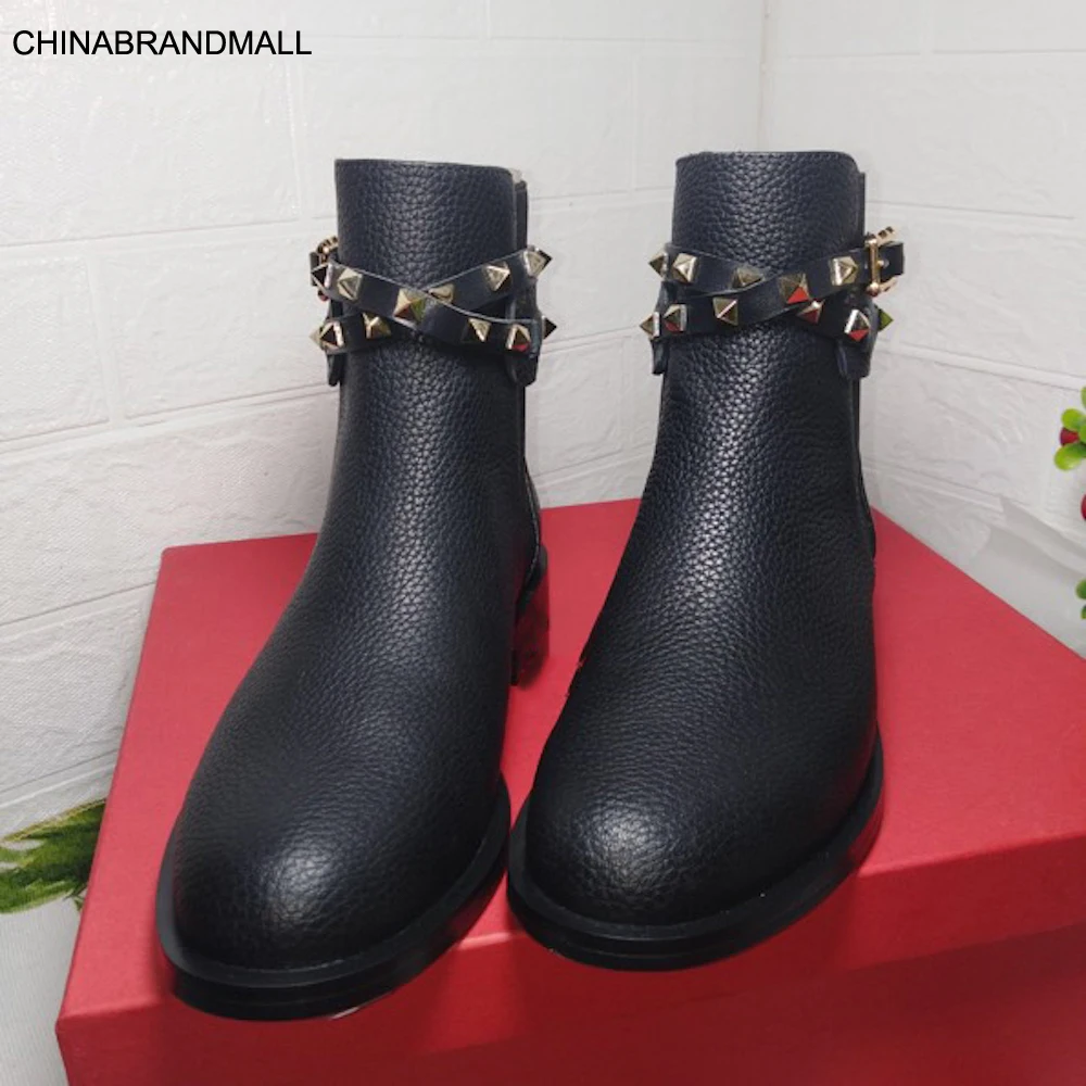 

Women's Boots Genuine Leather Ankle Boots Rivet Winter Ladies Shoes New Fashion Boots Classic Comfortable Shoes Large Size 35-41
