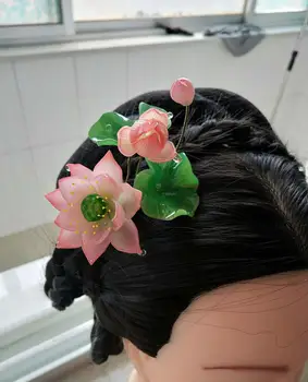 

LALAVARA handcrafted summer wedding bridal hair combs resin lotus hair sticks pin for women Chinese classical hair Accessories