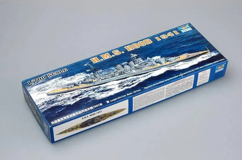 Trumpeter 1/700 05740 HMS капот скоростного круизера 1941 |