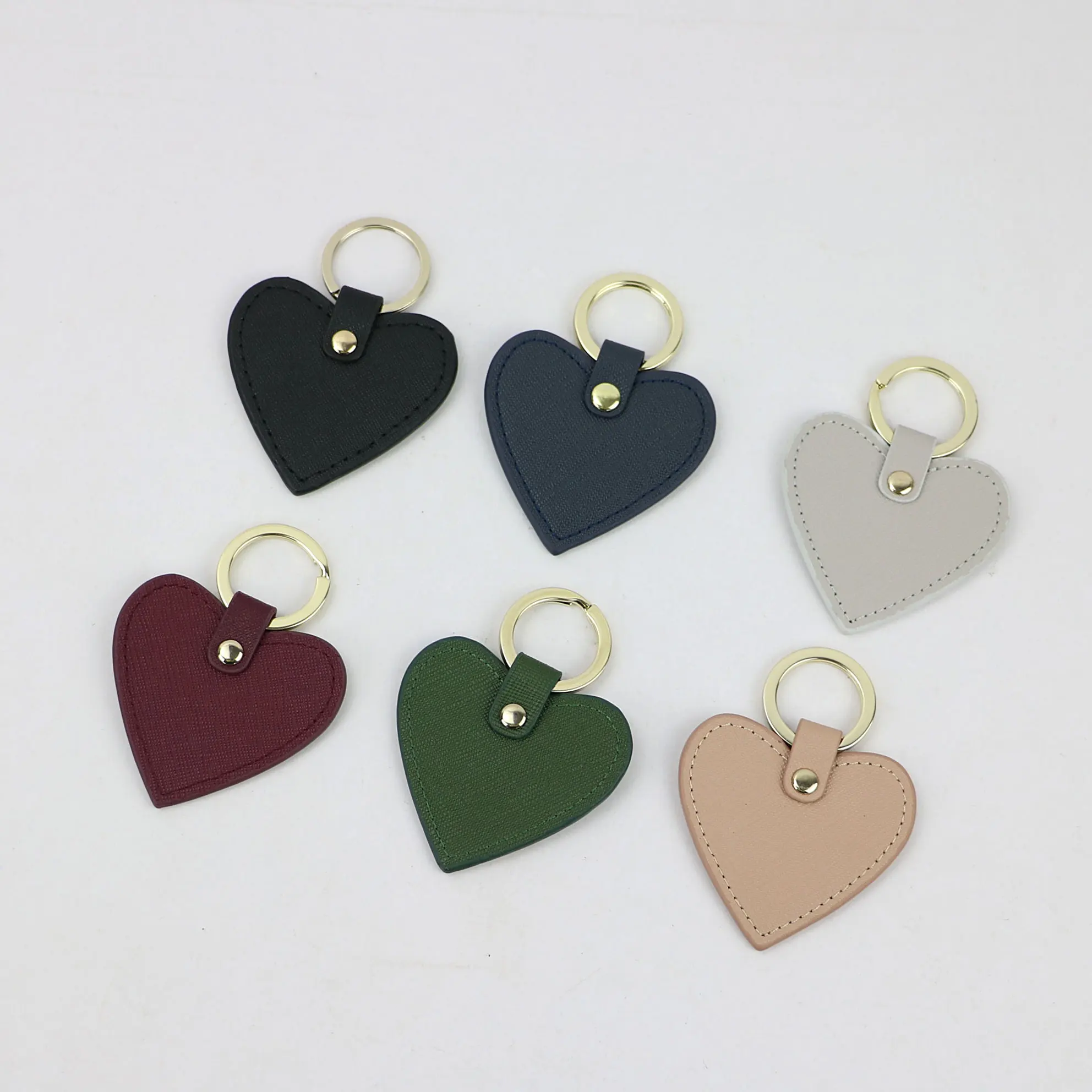 New Fashion Free Custom Initial Letters Genuine Leather Keychain For Women Key Ring Chain Female Keyring key holder key organizer key purse