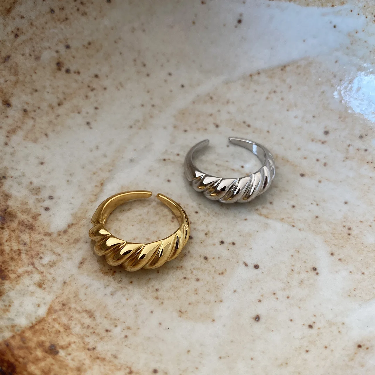 

S925 Sterling Silver Open Rings for Women Adjustable Finger Rings Curved Wide-face Street Style Punk Ring Fine Jewelry