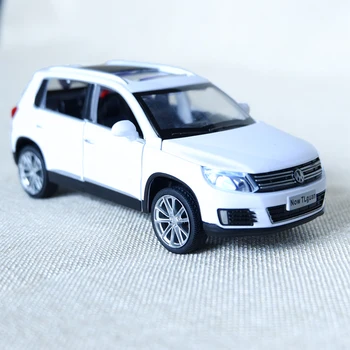 

1/32 Tiguan SUV Alloy Pull Back Toy Car Model High Simulation Metal Diecast Vehicle Toy Sound Light Doors Open For Kids Toy