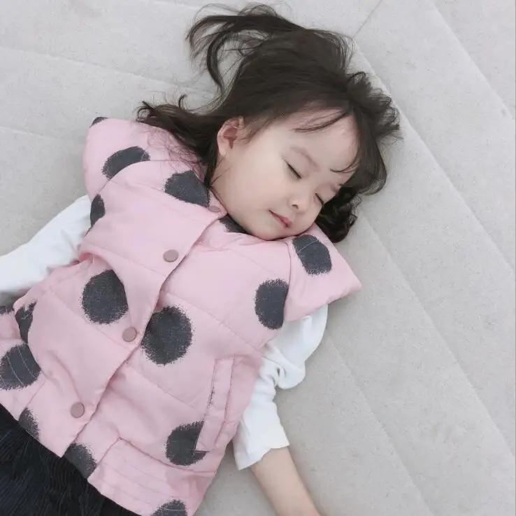 

2019 New Wholesale Girls Dots Waistcoat Fashion Winter Girls Vest 1-6t PQ465