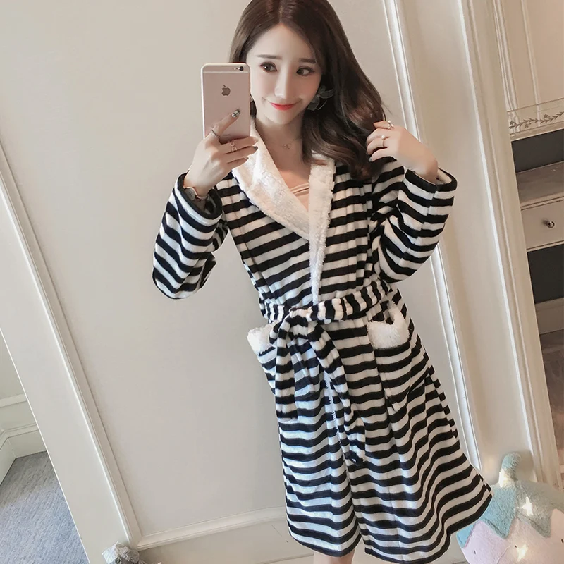 R J tiaowen Winter Bathrobe Women Pajamas Bath Flannel Warm lingerie Robe Sleepwear Womens Robes Coral Velvet Nightgowns Girl Home Clothing - Цвет: R J tiaowen