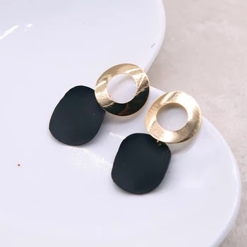 

CARTER LISA New Arrival Korean Style Geometric Black/White/Blue Round Drop Earrings For Women Korean Style Earrings Wholesale