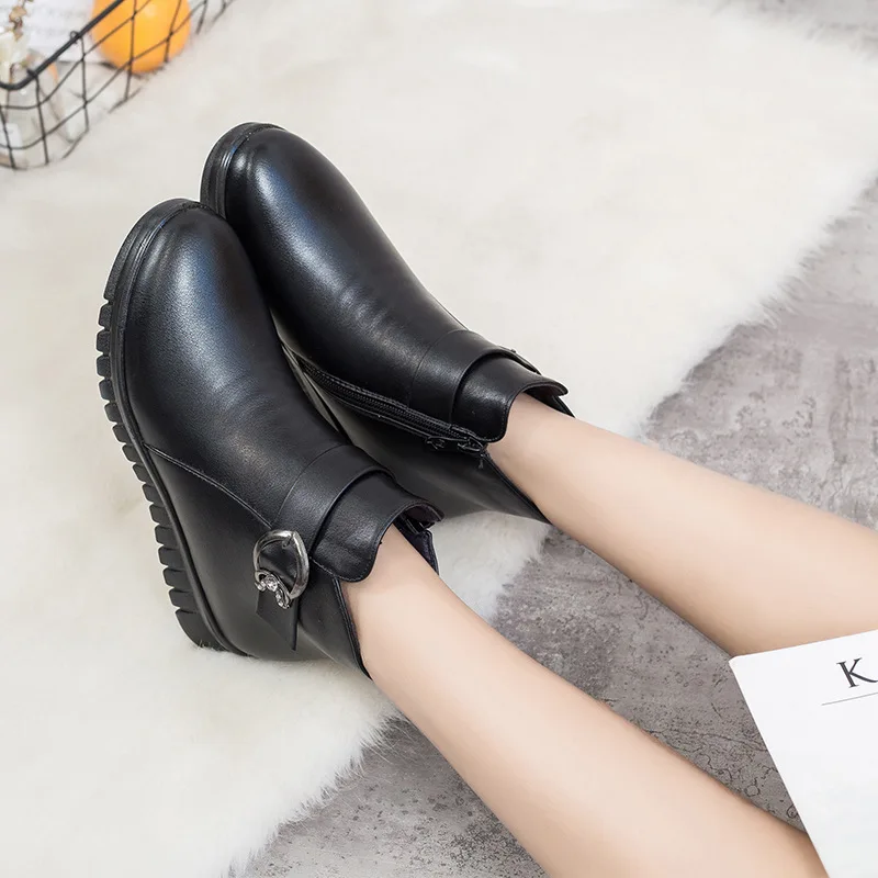 

New Style Mom Short Boots Soft-Sole Anti-slip Old Man Cotton-padded Shoes Women's Middle-aged Cotton Boots Warm Old Man Leather