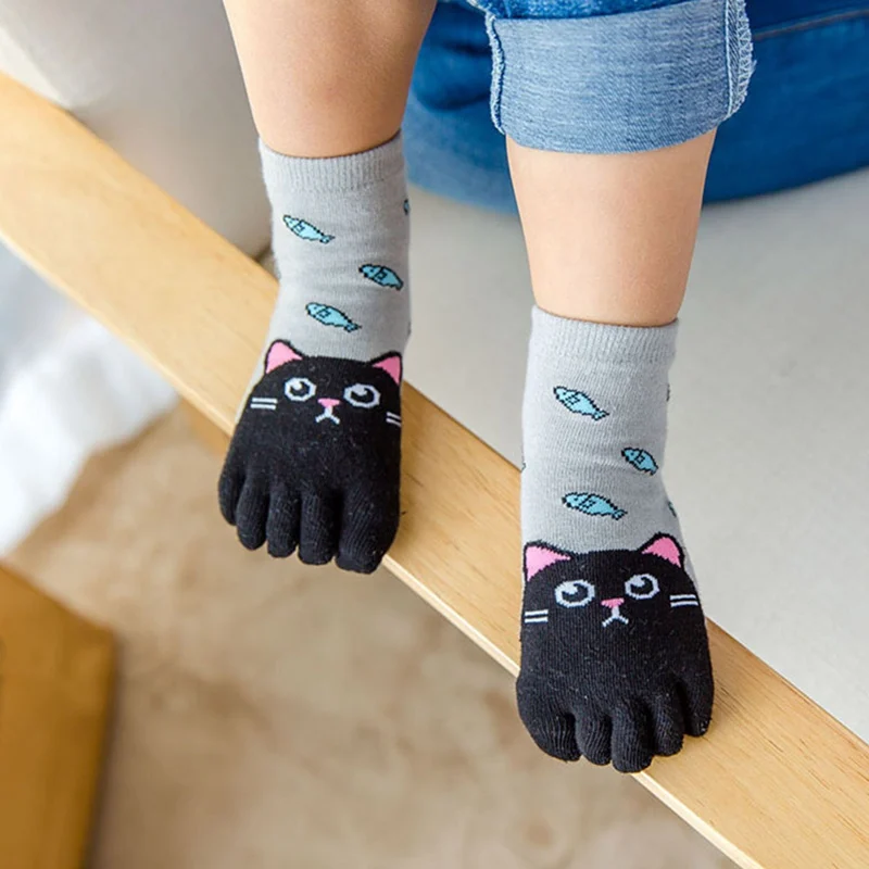 Kawaii/Детские носки хлопковые носки с животными для мальчиков и девочек дешевые носки для детей носок с пятью пальцами От 3 до 7 лет/От 7 до 12 лет