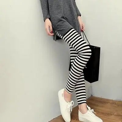 Nuevo caliente de talla grande mujer Casual negro blanco rayas elástica ancha rayas estiramiento de las polainas pantalones largos caliente
