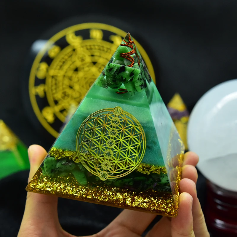 Рисунок 6 - Оригинальные ювелирные украшения