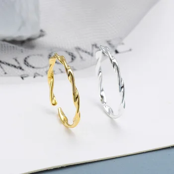 

S925 Sterling Silver Fashion Simple Couple Ring Female Creative Twist Ring Wedding Ring