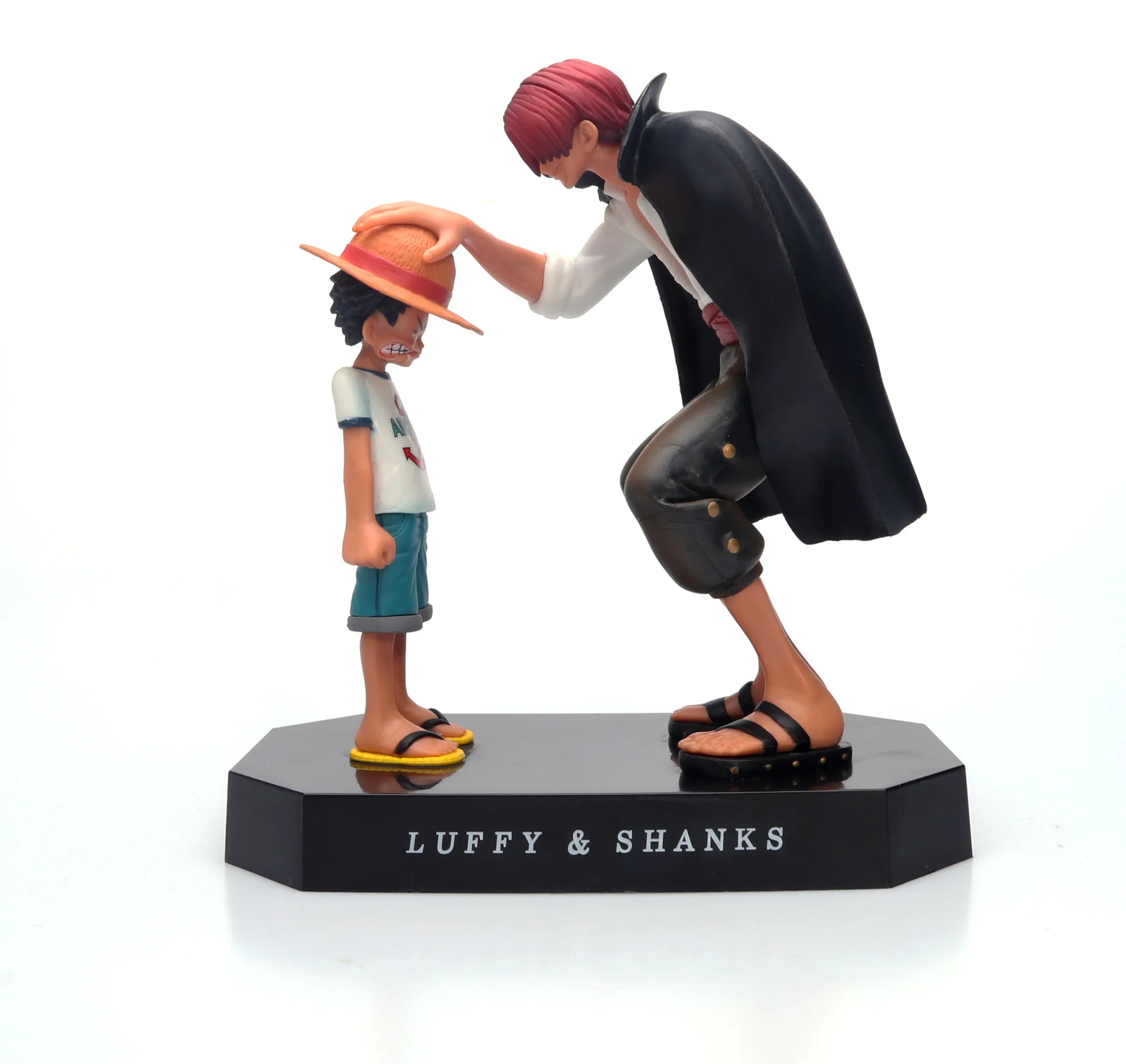 

One Piece Nautical King Straw Hat Luffy Red Fabric Shanks Garage Kit Scene Version Head Car Model Ornaments Toy