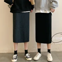 Повседневная юбка средней длины с Боковым Разрезом, женская зимняя теплая мягкая трикотажная прямая юбка средней длины в рубчик, черная юбка средней длины
