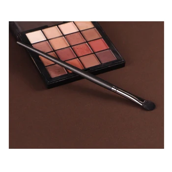 

1Pcs Eye Makeup Brush Eye Shadow Concealer Brush Eye Patch Shadow Kit Beginner Makeup Tool Multi-function