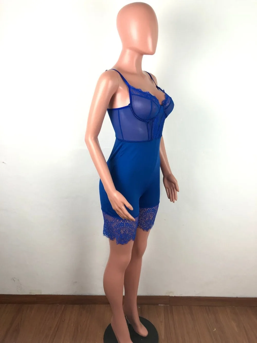 12323568737_2132539483