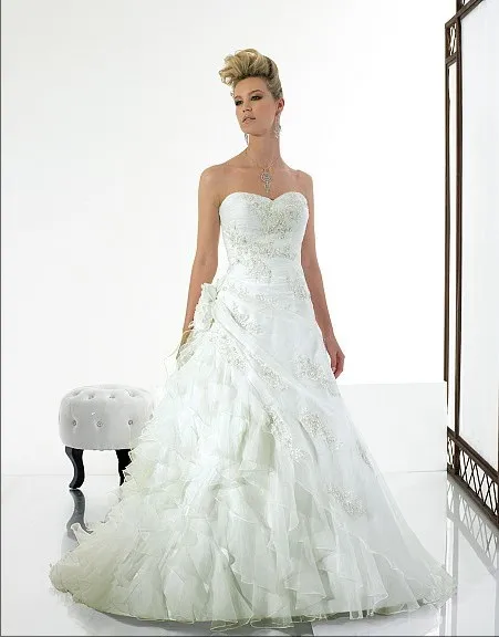 

ruffles Sweetheart Open back lace sweetheart Asymmetric Organza beads sequins bridal gown 2018 mother of the bride dresses