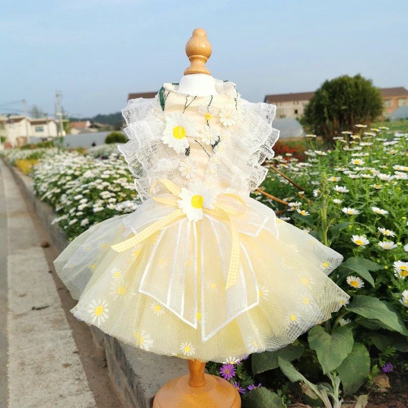 bonito filhote de cachorro cachorro vestido de festa casamento moda amarelo rendas margarida vestidos tutu bordados mão para pequeno médio cão pet roupas