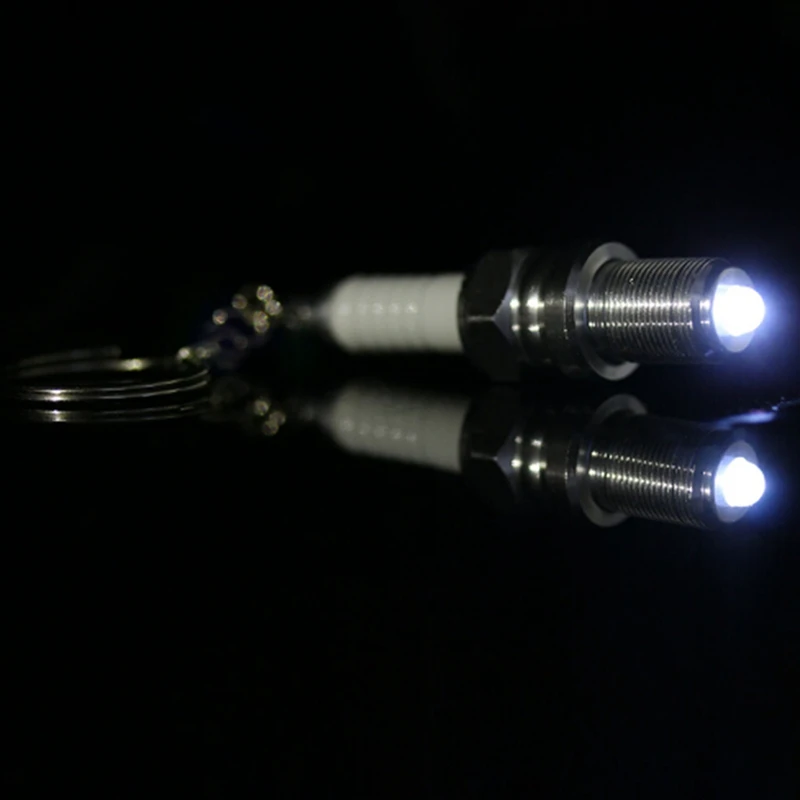 

1Pc Casual LED Key Chain Spark Plug Key Chain Keychain Car Parts Keyring Car Interior