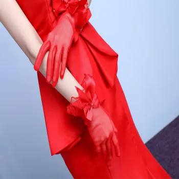 

1PCS Bride Gloves Short Spring Wedding Scarlet Accessories Embroidered Gloves Red Finger
