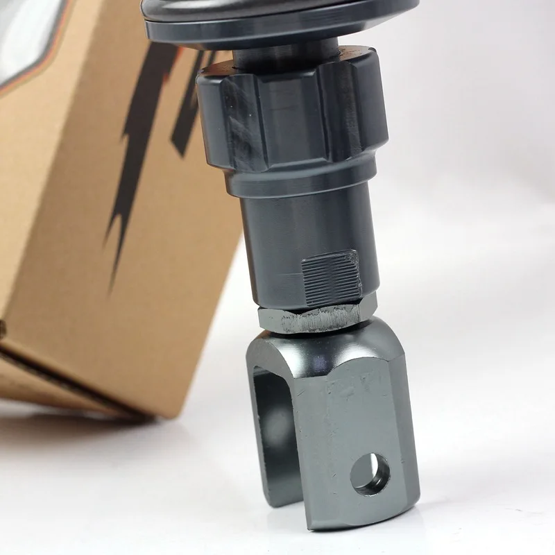 11031109657_1826225237