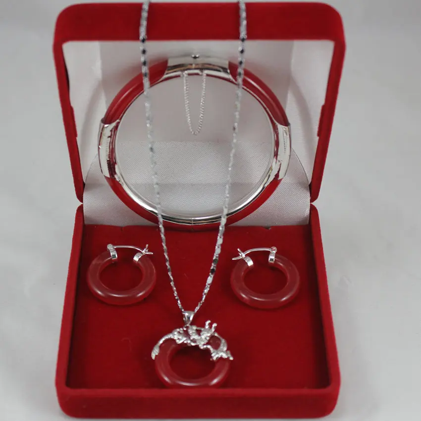 Модный дизайн, красные нефриты, браслет, серьги и посеребренный кулон в виде дракона, Ювелирные наборы для подарка на Рождество Модный дизайн, красные нефриты, браслет, серьги и посеребренный кулон в виде дракона, Ювелирные наборы для подарка на Рождество