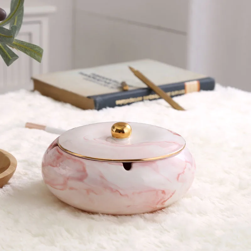 Small pink Европейская пепельница, индивидуальная модная пепельница, креативные керамические пепельницы для офиса, отеля, домашнего украшения, поднос для курения, подарок для мальчиков - Цвет: Small pink