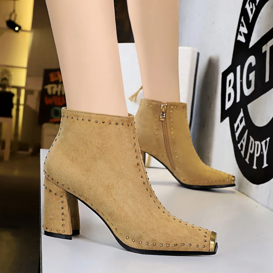 

Ankle Boots Woman shoes winter square Toe short Boot metal rivet High Heels boot black khaki punk Zapatos De Mujer