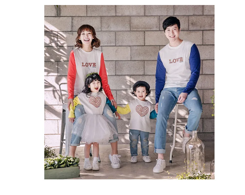 Autumn Family Matching Outfits Family Color Patchwork Tee Tops Cotton Round Neck Long Sleeve Tee Letter Love Heart Kids T-shirt
