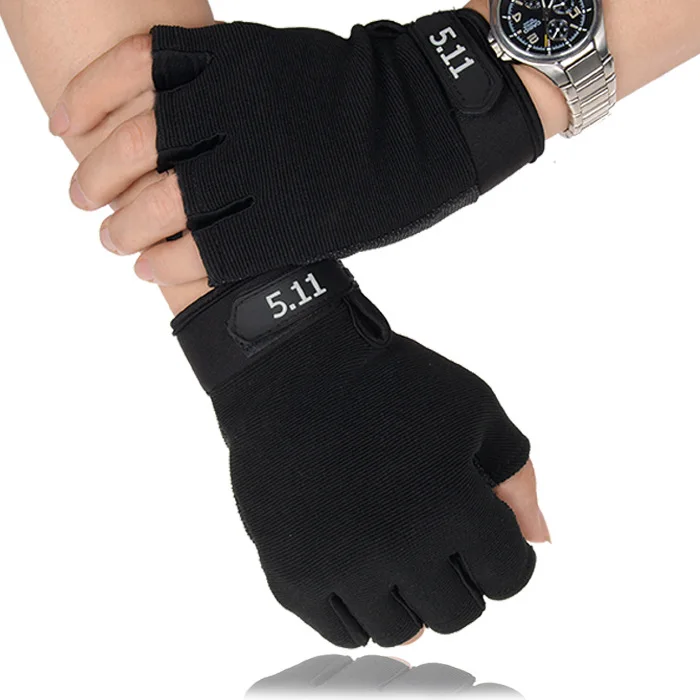 

Fitness Weight Lifting Gym Gloves Sports Half Finger Camouflage Gloves bodybuilding Workout Wrist Wrap Exercise Tactical Glove