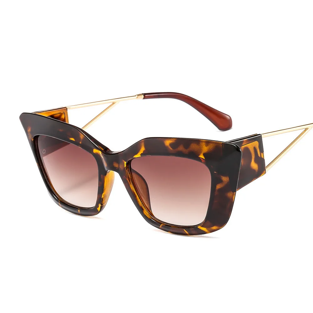 

Big Frame Decorative Brand Luxury Cat Eye Women Sunglasses Female Personality Designer Street Shooting Glasses