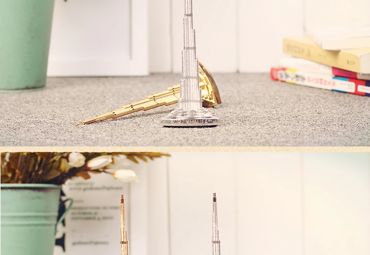 Vintage Metal Burj Khalifa Tower Statue Miniature Model Home Decoration