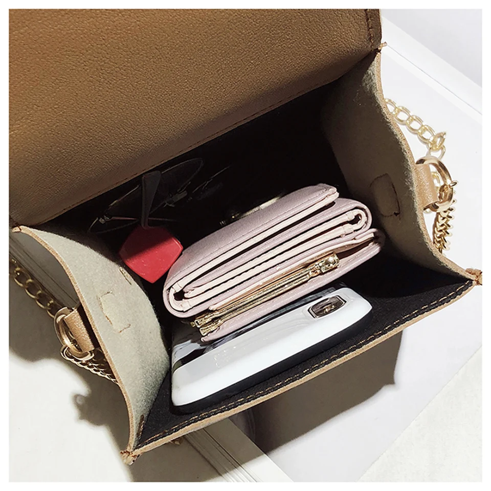 Рисунок 5 - Мини цепочка соломенного цвета через плечо